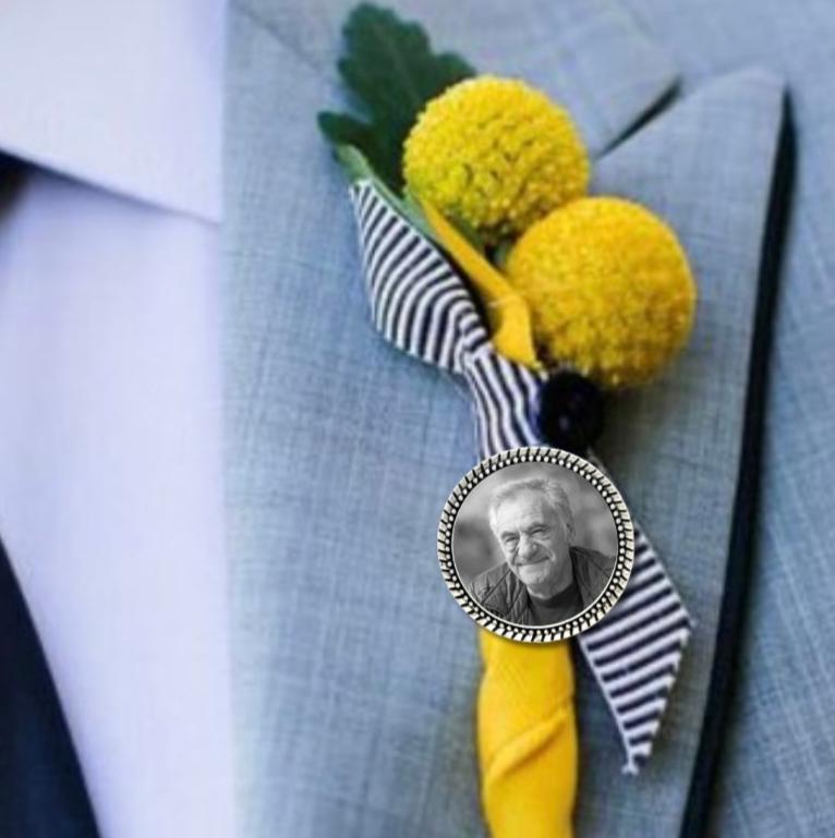 brooch-for-mans-lapel-for-photo