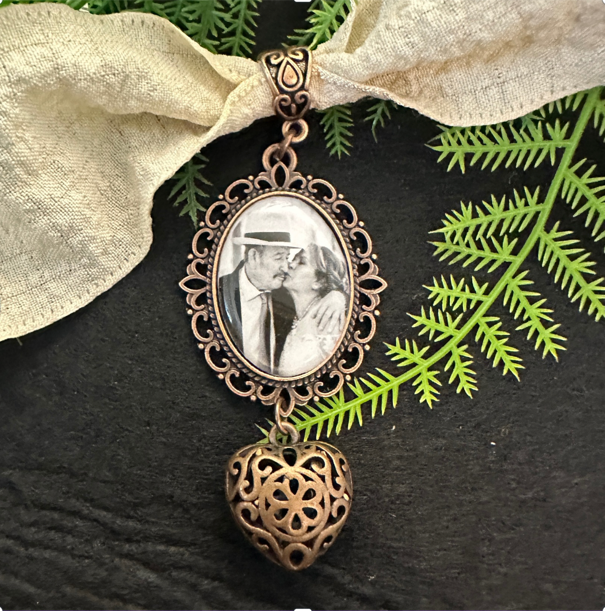 Custom Lace Wedding Photo Charms for Wedding Bouquet